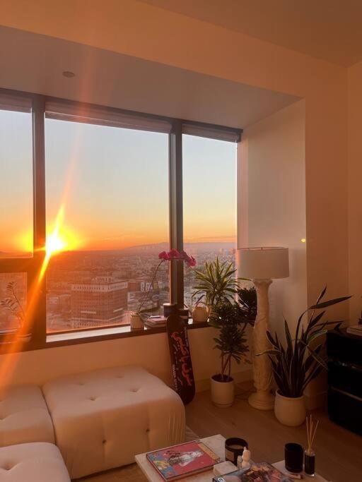 Luxury Highrise Condo Downtown La Los Angeles Exterior foto